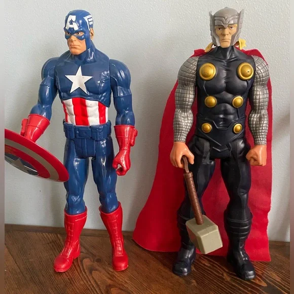 Marvel and DC action figures - Picture 3 of 5